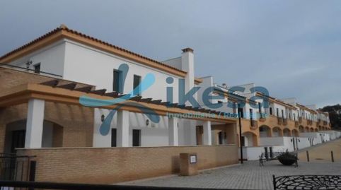 Venta de Piso  Garaje en Isla Cristina, Huelva. Activo Sin Posesión  Alquilado, No se Puede Visitar.