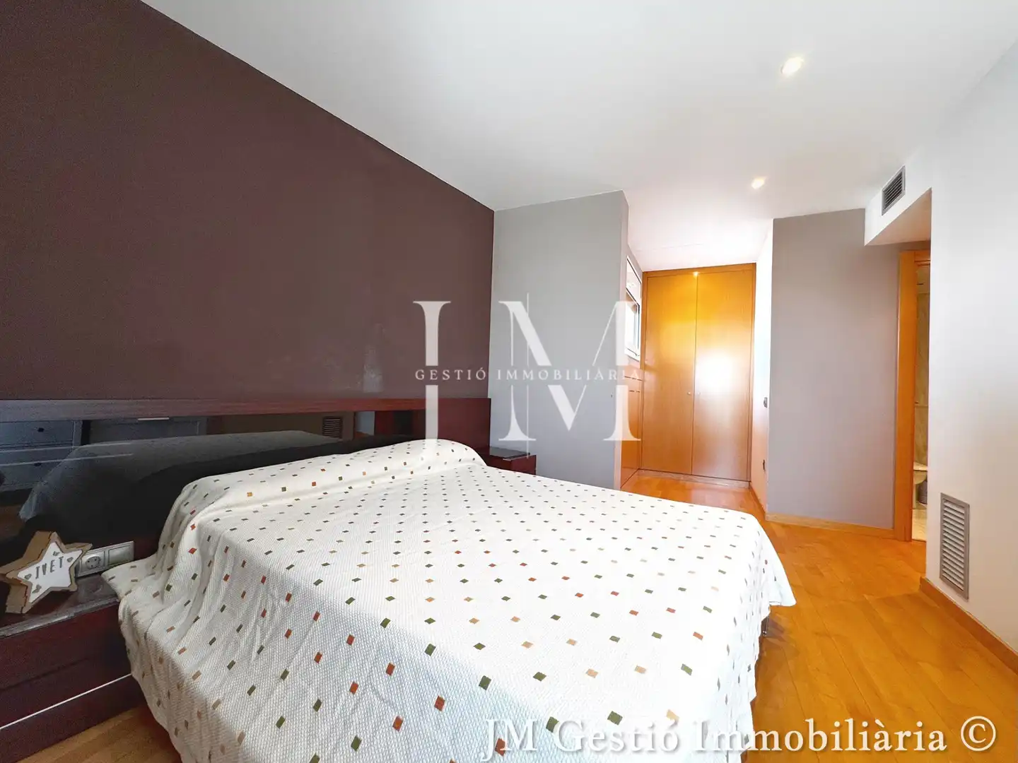 Schlafzimmer von Wohnung zum Verkauf in Terrassa mit Klimaanlage, Heizung und Parkett