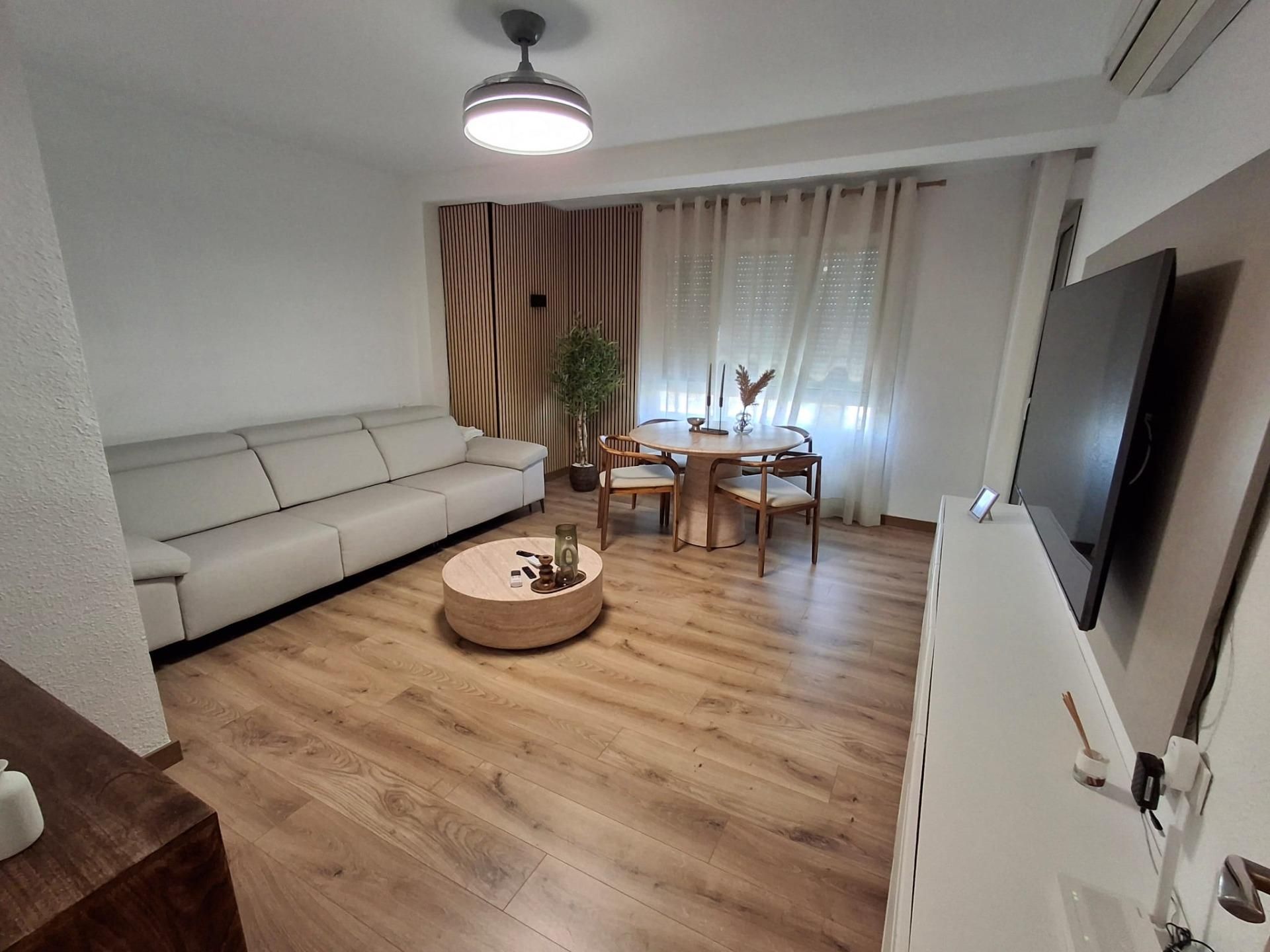 Living room of Flat for sale in Villena  with Terrace, Storage room and Balcony
