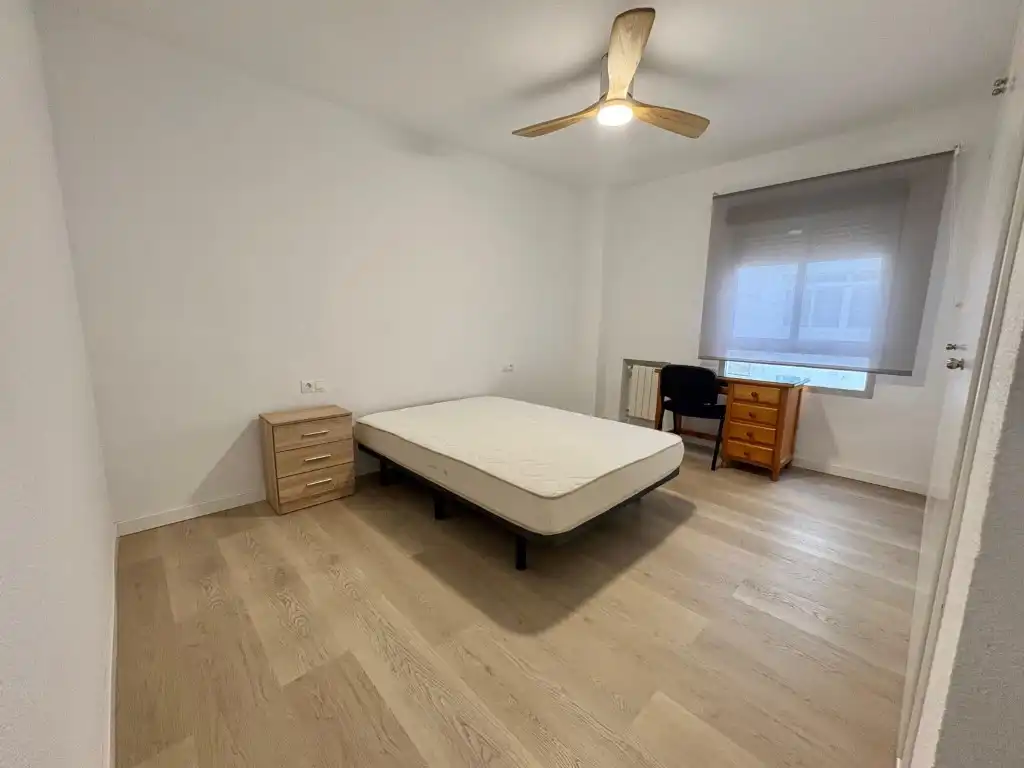 Bedroom of Flat for rent in Córdoba  with Terrace