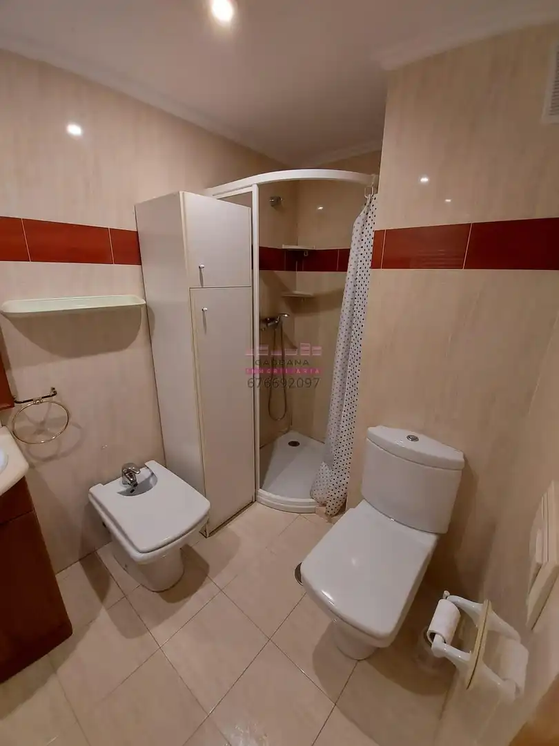 Flat for rent in Rúa de Urzáiz, Centro - Areal