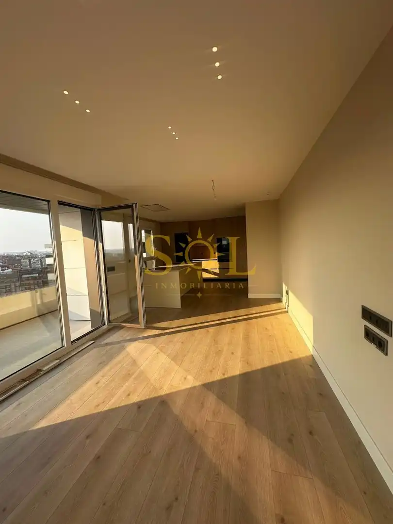Wohnung zur Miete in León Capital  mit Klimaanlage, Heizung und Parkett