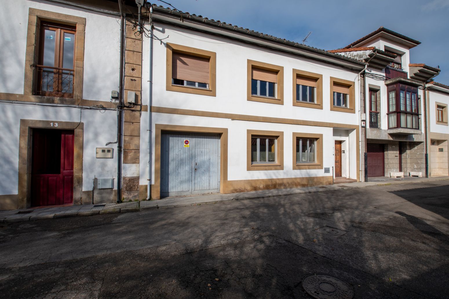 Vista exterior de Casa adosada en venda en Villaviciosa amb Parquet, Terrassa i Traster