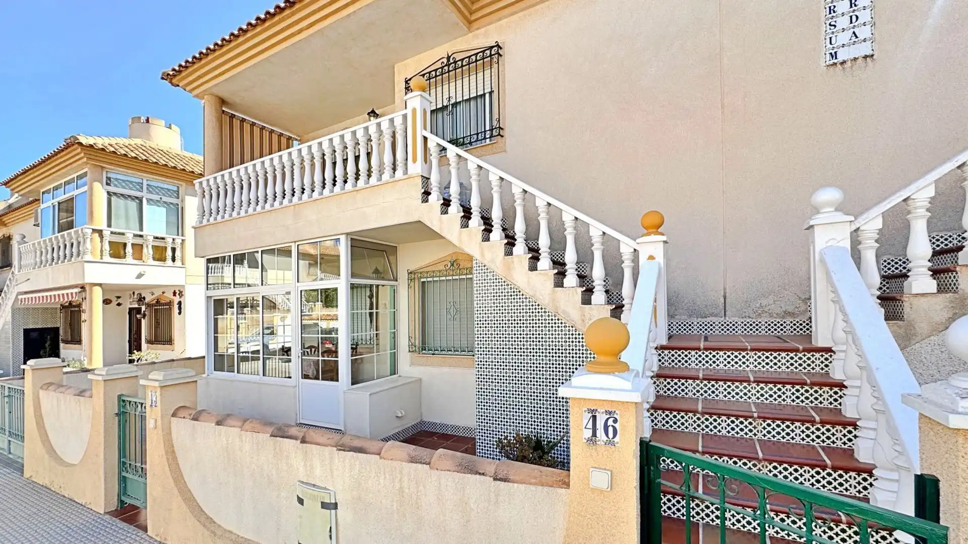 Exterior view of Apartments for sale in Orihuela  with Air Conditioner, Terrace and Furnished