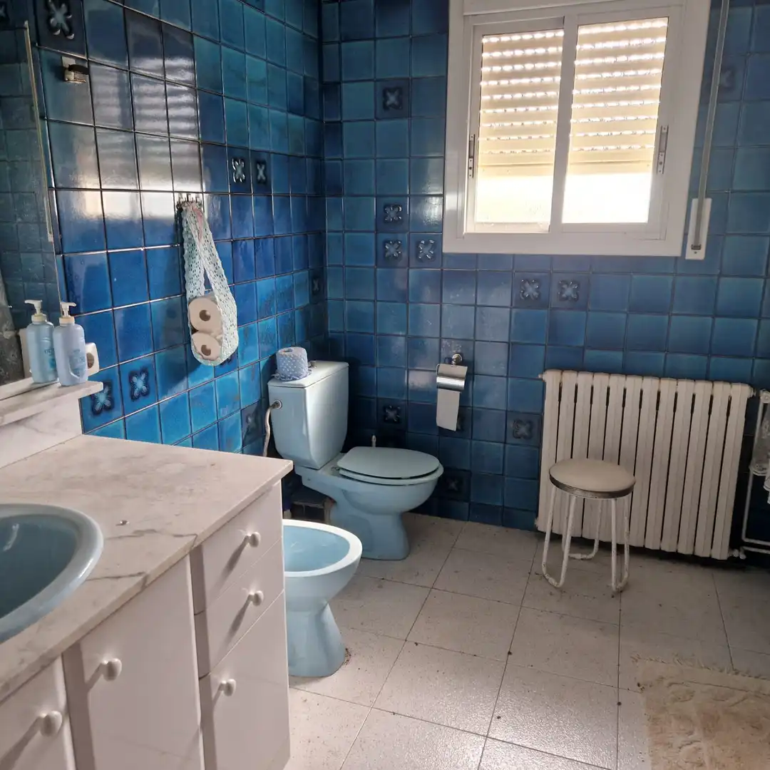 Baño de Casa o chalet en venta en Corbera de Llobregat con Calefacción, Jardín privado y Terraza