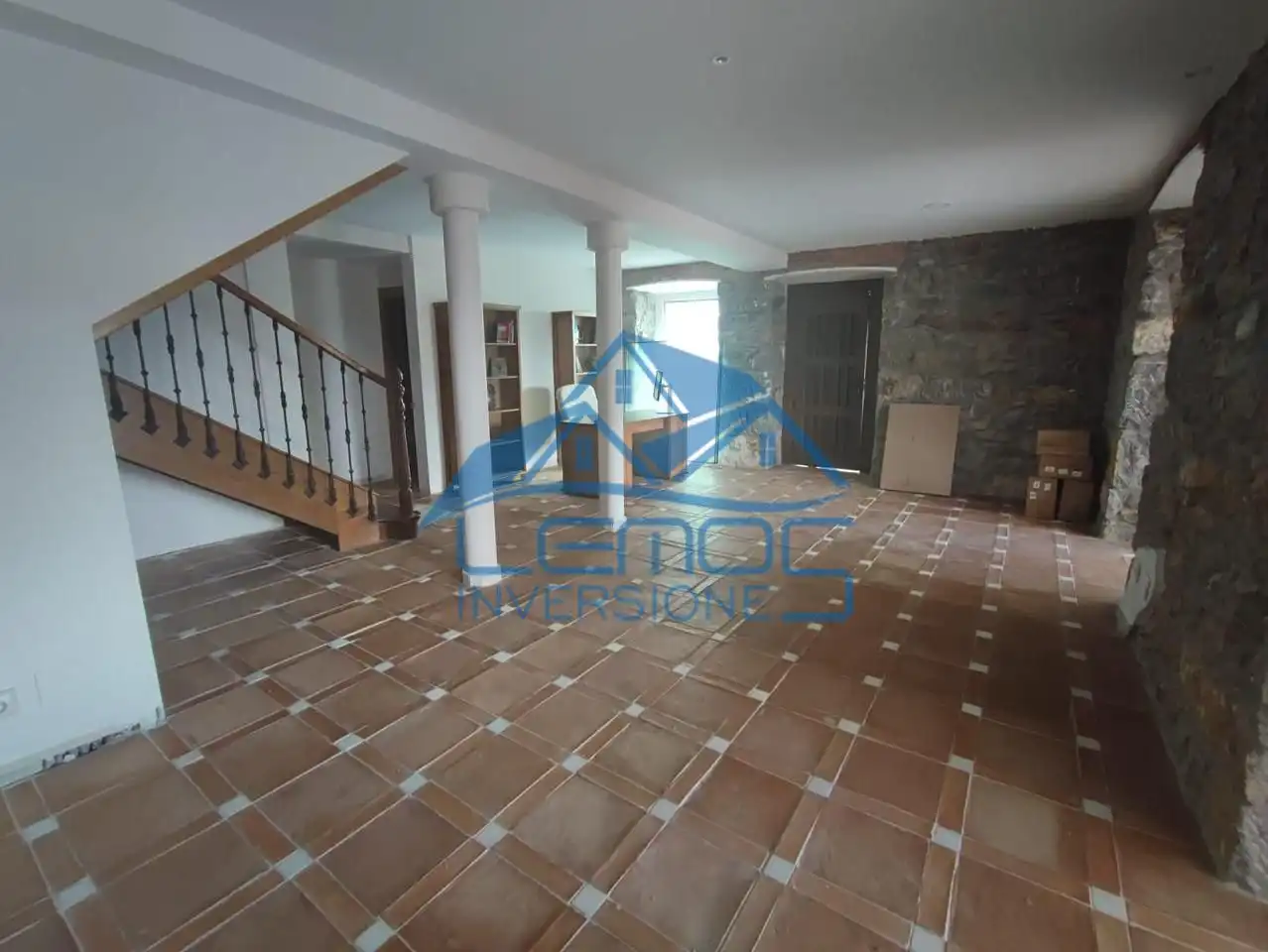 Houses for sale in Candamo  with Air Conditioner, Private garden and Terrace