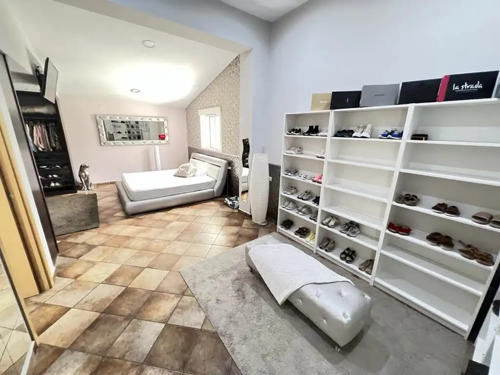 Habitación de Casa o chalet en venta en Alzira con Aire acondicionado, Jardín privado y Terraza