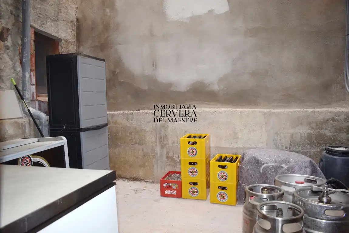 Local en venta en Cervera del Maestre