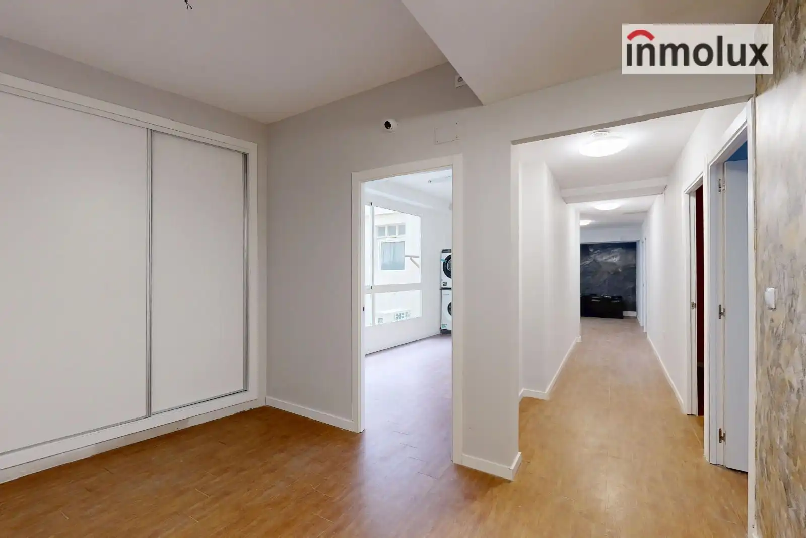 Local en venta en Alicante / Alacant con Aire acondicionado y Internet