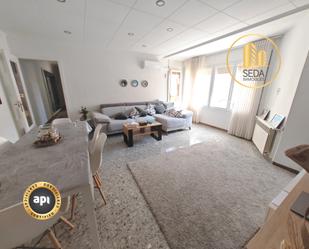 Sala d'estar de Casa o xalet en venda en Terrassa amb Aire condicionat, Calefacció i Terrassa