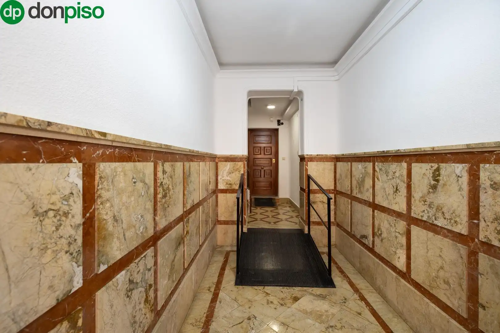 Erdgeschoss zum Verkauf in Granada