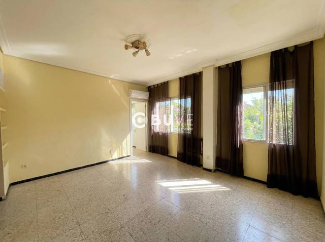 Piso en Venta en SAN GONZALO en El Tardón - El Carmen