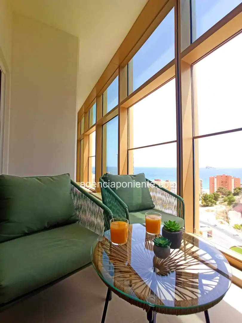 Apartament de lloguer a Avenida Mexico, Playa Poniente