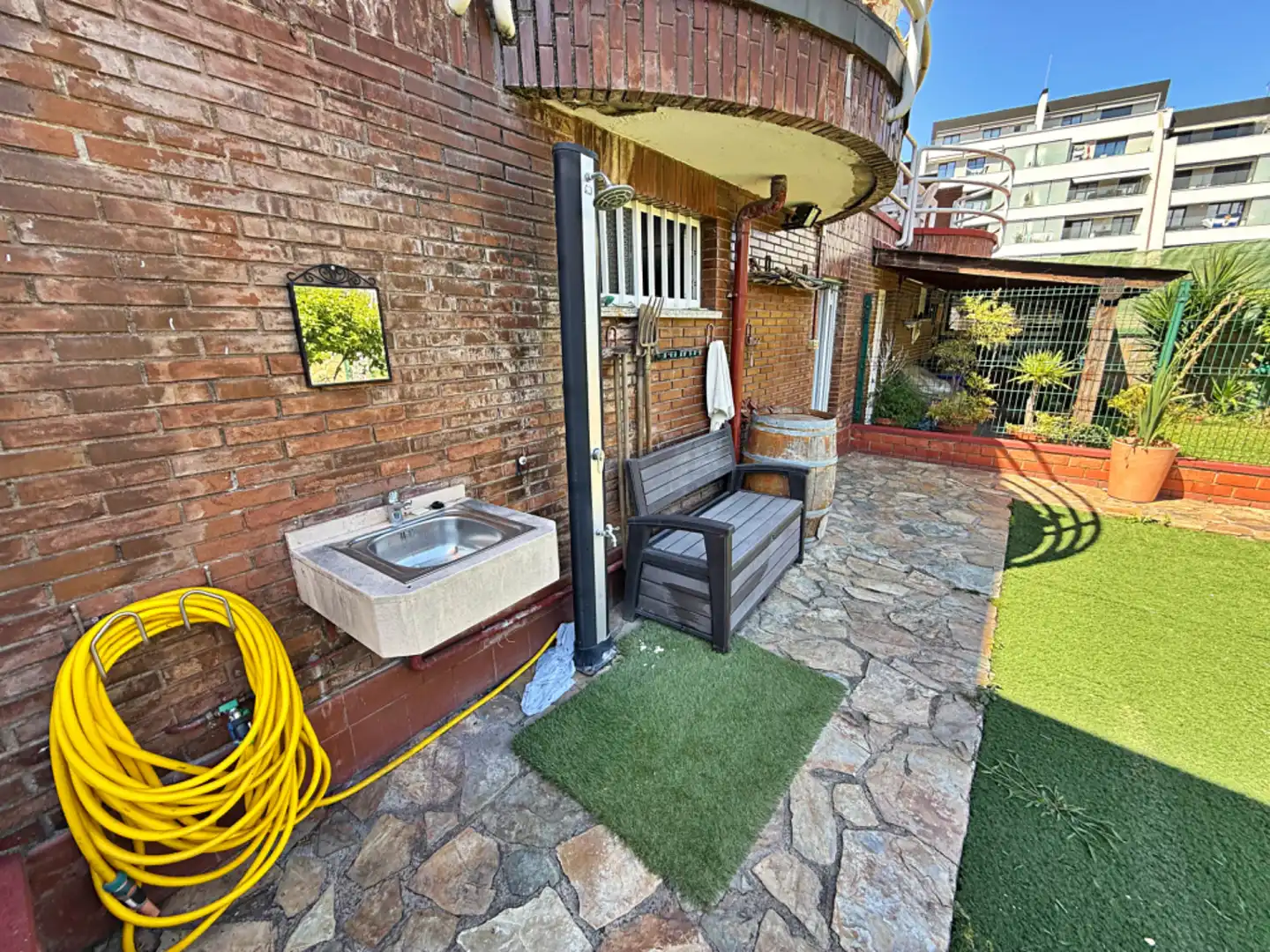Terraza de Casa adosada en venta en Oviedo  con Calefacción, Jardín privado y Parquet