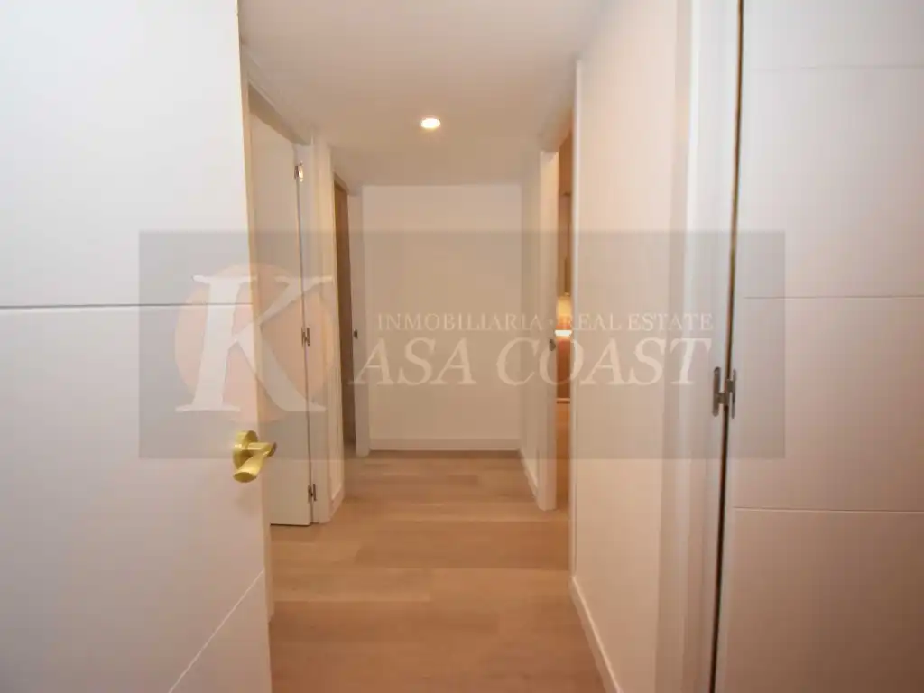 Piso en venta en Fuengirola con Aire acondicionado, Calefacción y Terraza