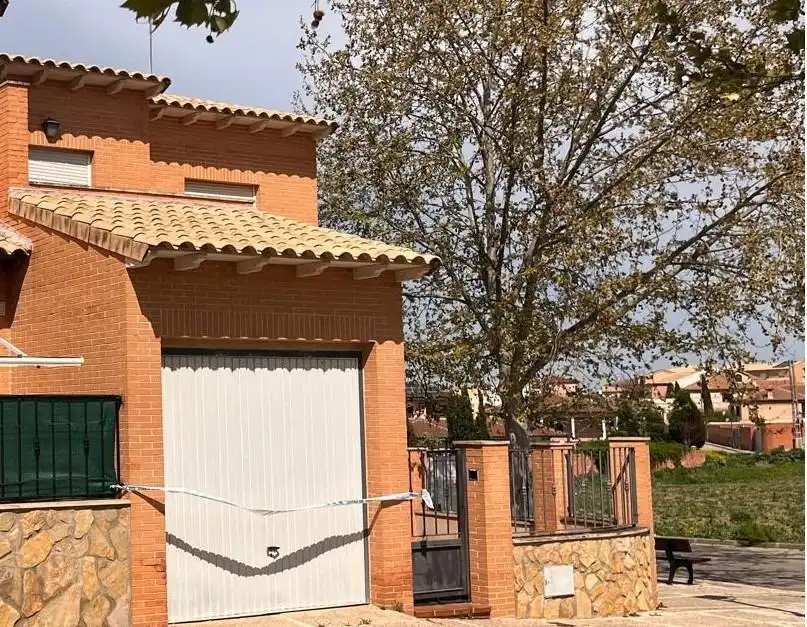 Vista exterior de Casa o chalet en venta en Villaluenga de la Sagra