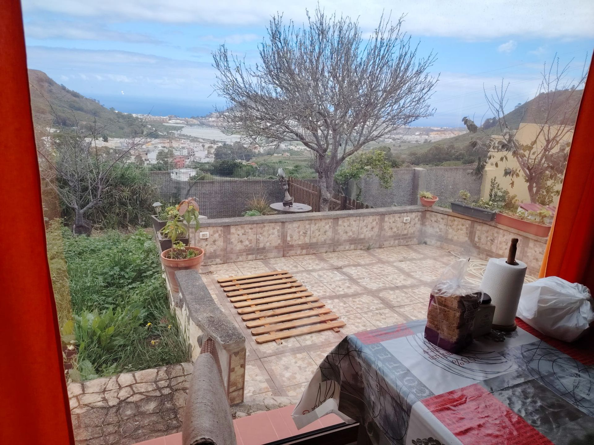 Terrassa de Casa o xalet en venda en Arucas amb Jardí privat, Terrassa i Moblat