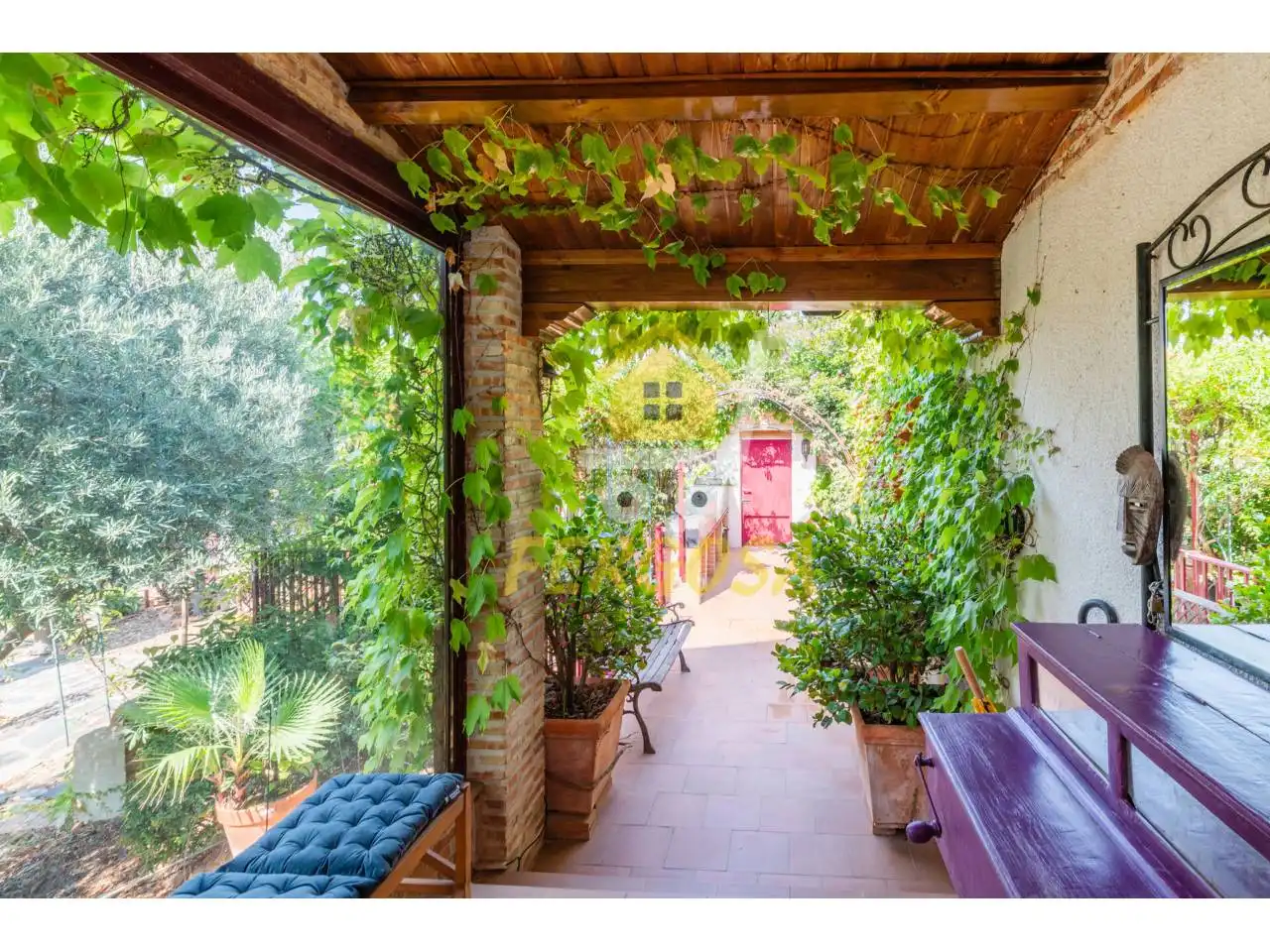 Jardí de Casa o xalet en venda en Cobisa amb Calefacció, Jardí privat i Terrassa
