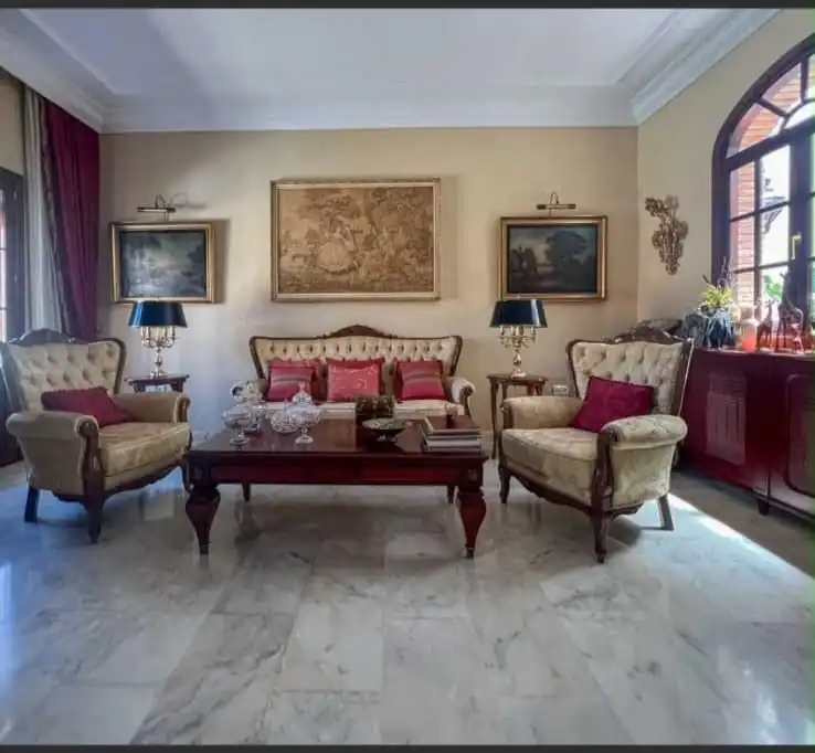 Sala d'estar de Casa o xalet en venda en La Roda de Andalucía amb Aire condicionat, Terrassa i Moblat