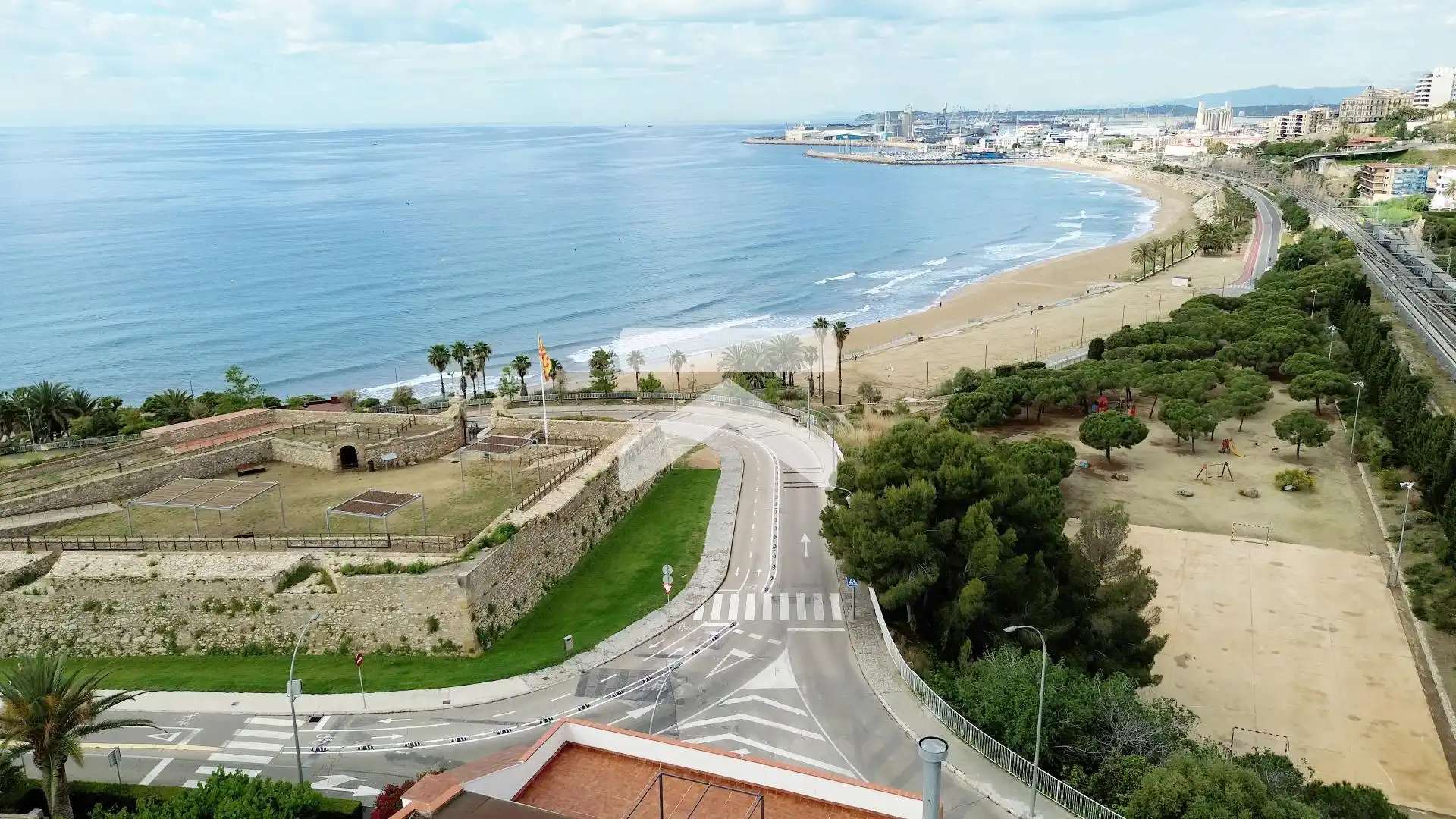 Casa o xalet en venda a Paseo MARITIM RAFAEL CASANOVA, Llevant