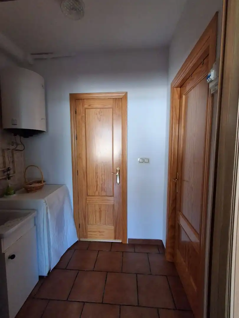 Haus oder Chalet zum Verkauf in Loja mit Heizung, Privatgarten und Terrasse