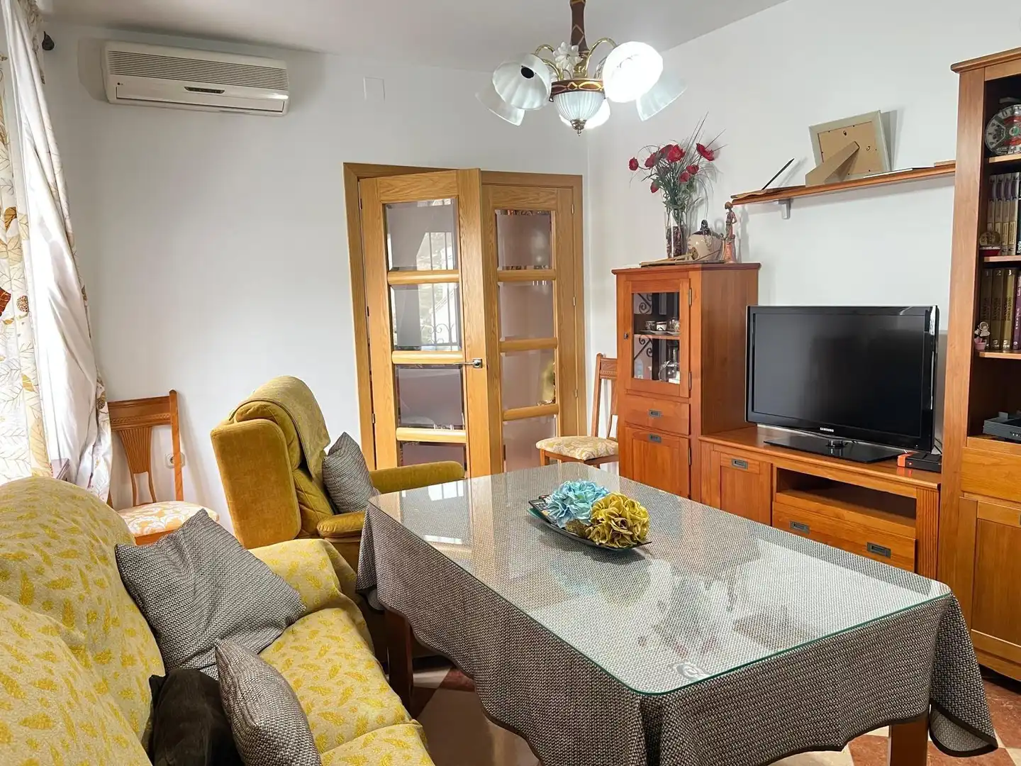 Living room of Houses for sale in Antequera  with Air Conditioner, Terrace and Storage room
