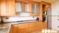 Kitchen of Single-family semi-detached for sale in Parets del Vallès  with Air Conditioner and Terrace