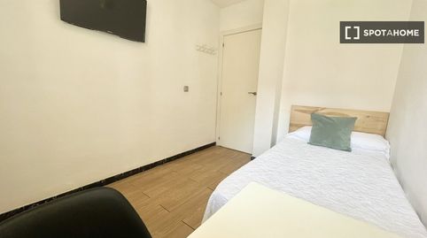 Foto 2 de Habitació a El Plantinar – Avda. La Paz - El Juncal, Sevilla Capital