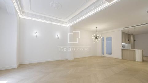 Piso Excelentes de 3 dormitorios con 15m terraza en venta en Gran Vía, Valencia, imatge 5