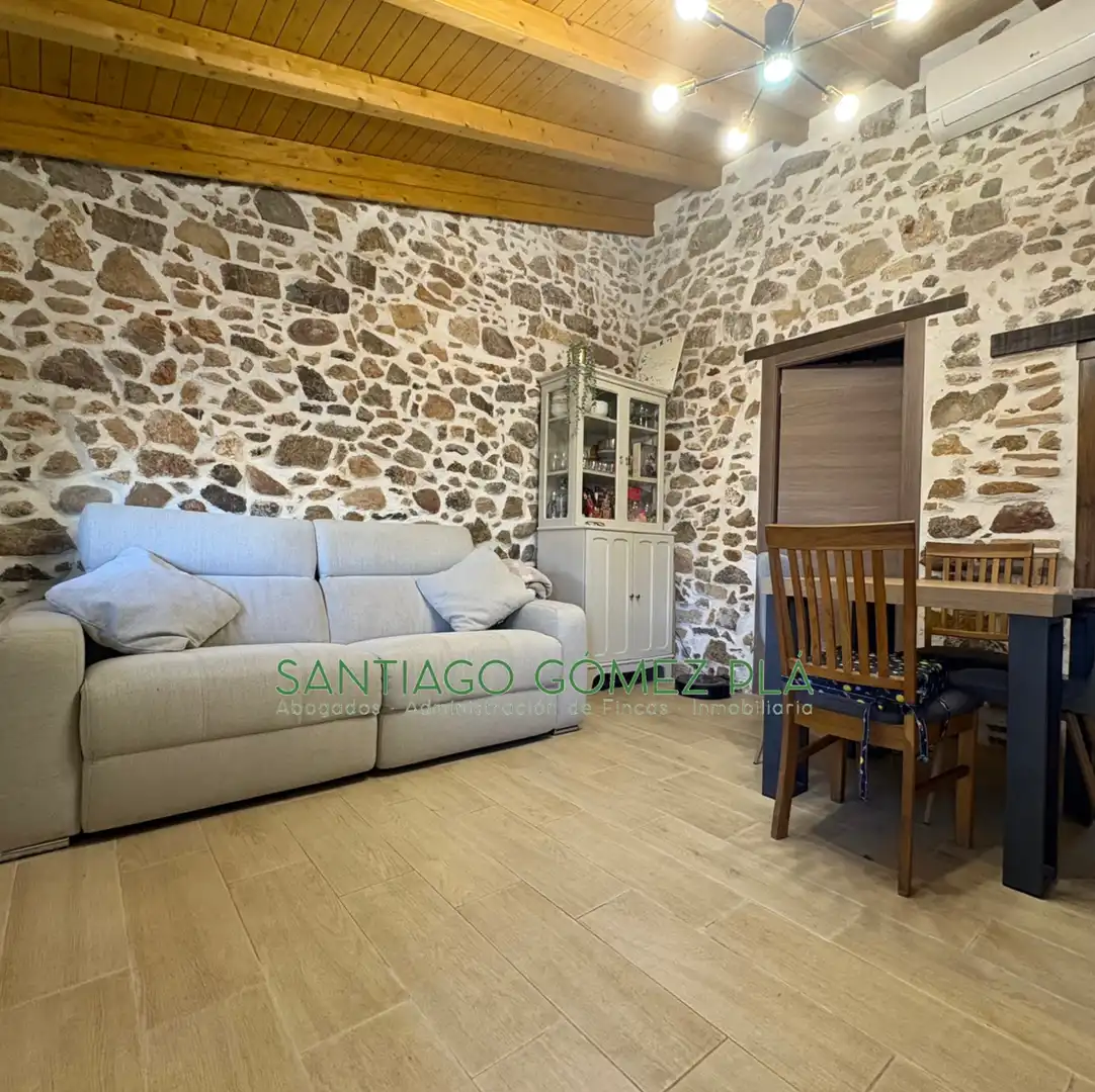 Sala d'estar de Casa o xalet en venda en Sagunto / Sagunt amb Terrassa, Traster i Moblat