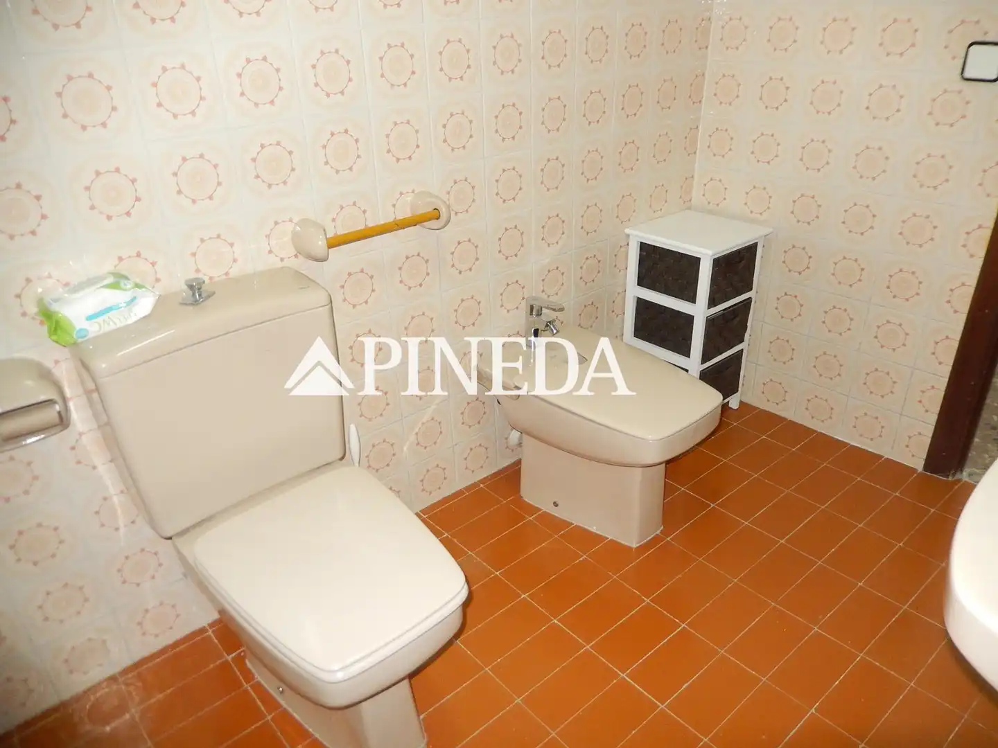 Bathroom of Flat for sale in Casco Antiguo