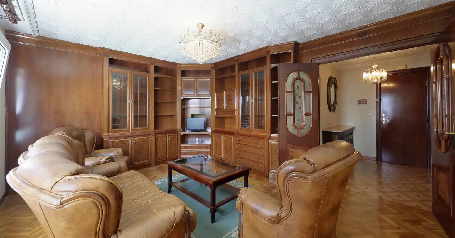 Sala d'estar de Pis en venda en Gijón  amb Calefacció