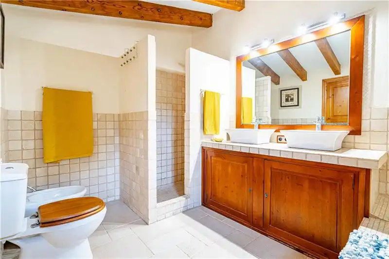 Bany de Casa o xalet en venda en Calvià amb Aire condicionat, Jardí privat i Terrassa