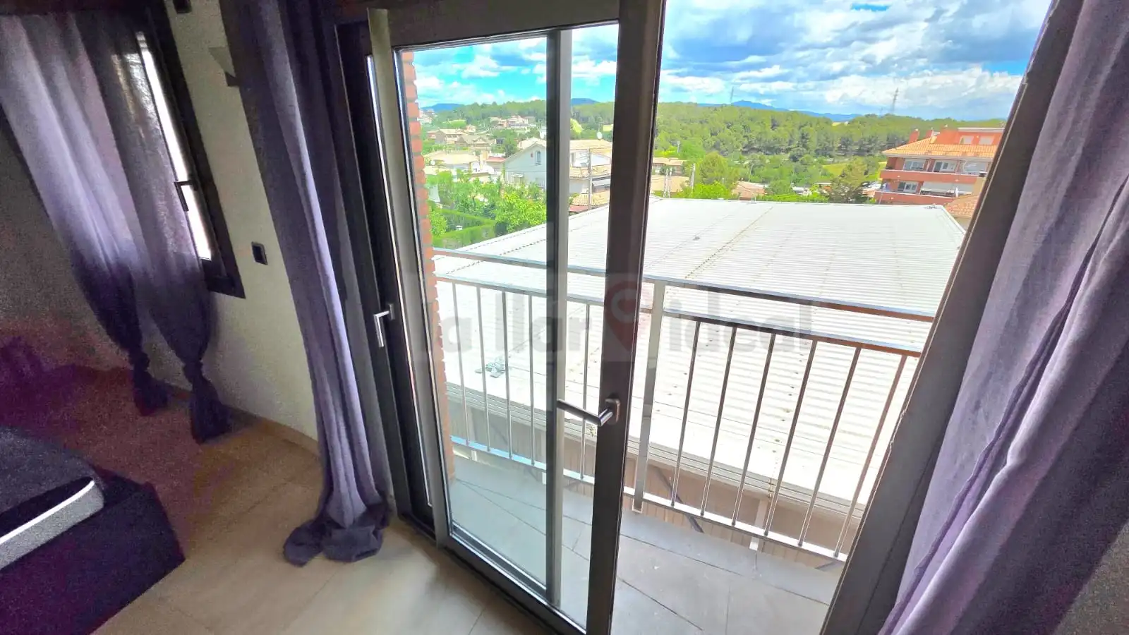 Balcony of Flat for sale in Sant Esteve Sesrovires  with Air Conditioner, Heating and Terrace