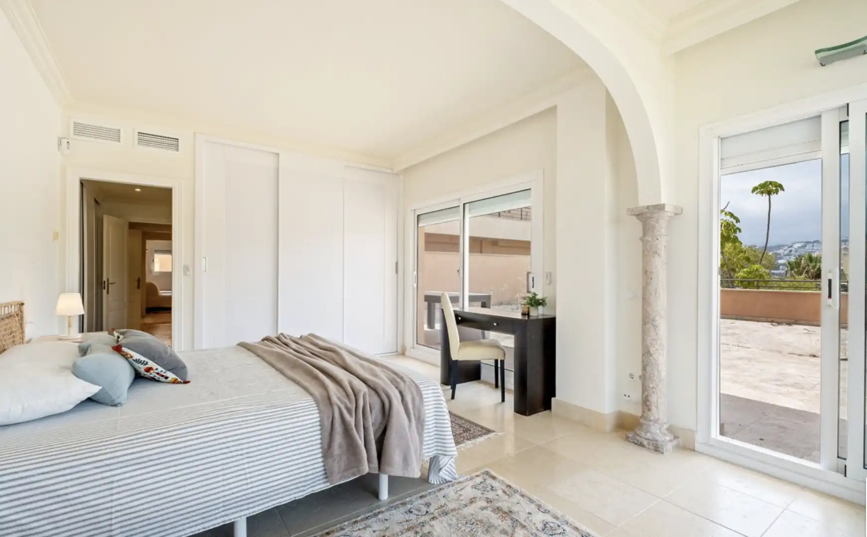 Apartament amb piscina en venda a Nueva Andalucía, imagen 13