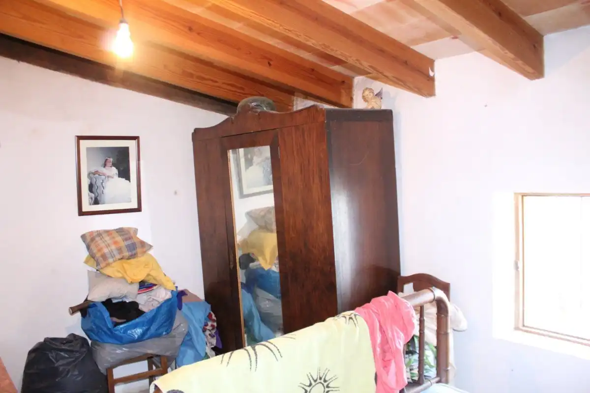 Dormitori de Finca rústica en venda en Fornalutx amb Jardí privat, Terrassa i Traster