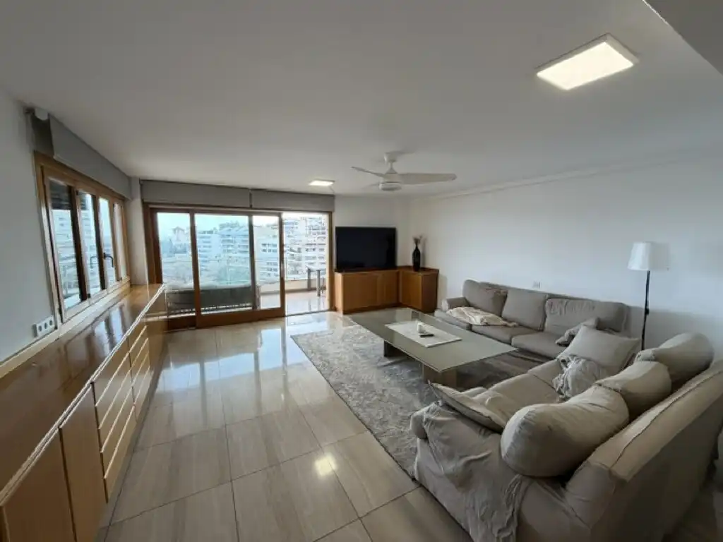 Sala d'estar de Apartament de lloguer en Ponent
