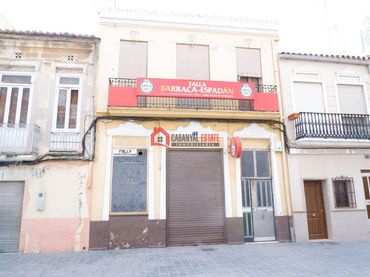 Terraced house with balcony for sale in Poblats Marítims