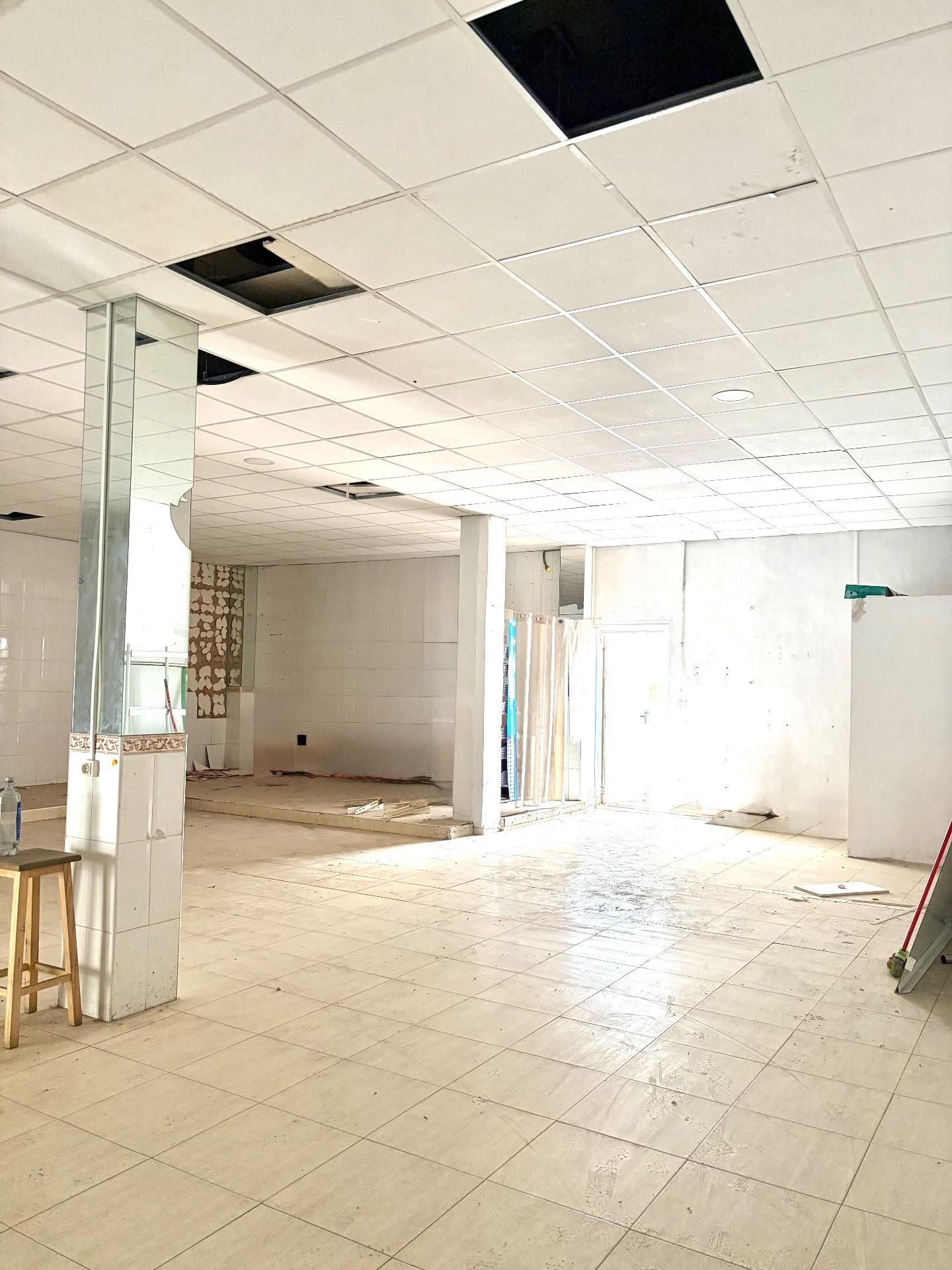 Local de alquiler en  Murcia Capital