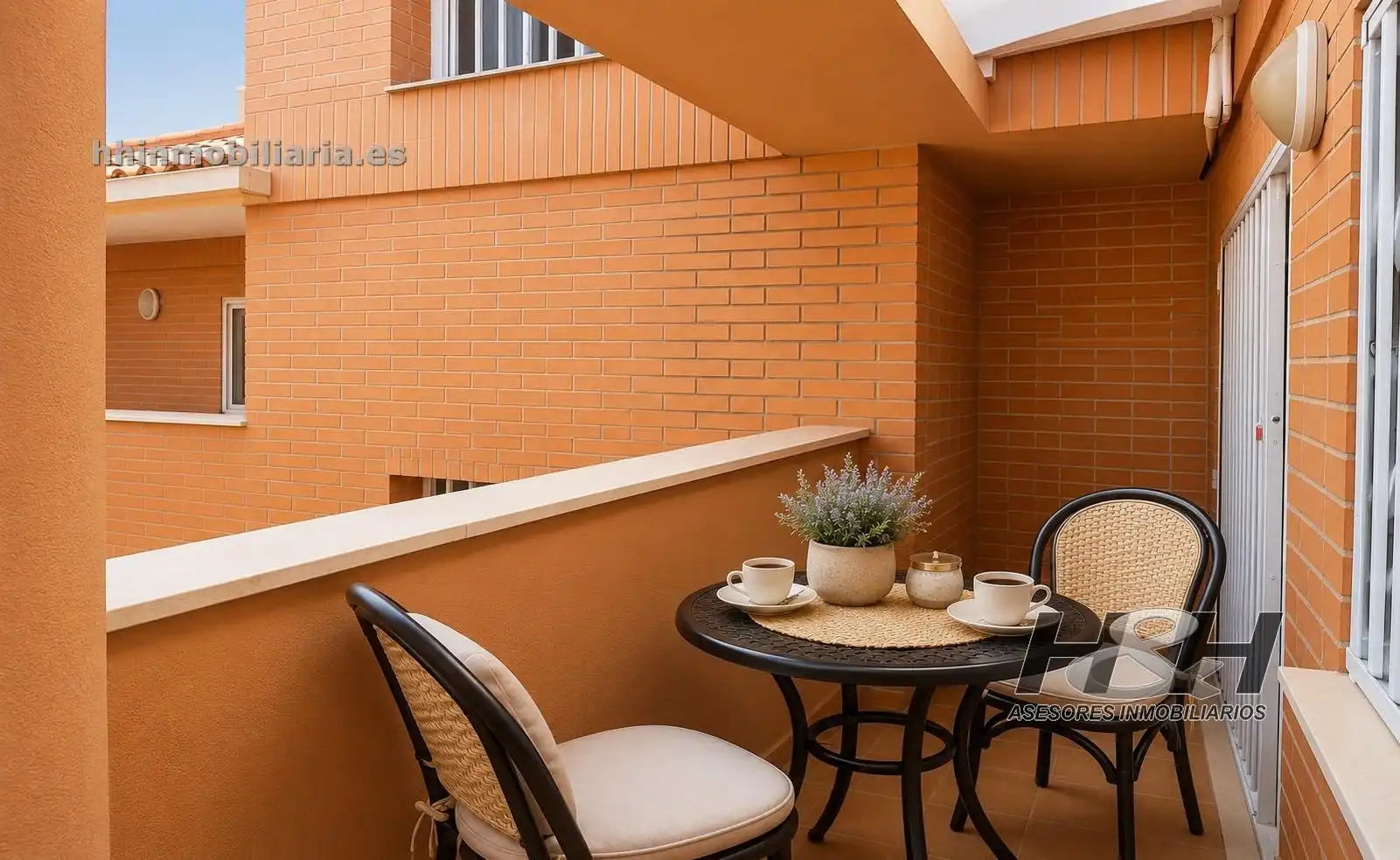 Terraza de Ático en venta en Burjassot con Aire acondicionado, Calefacción y Balcón