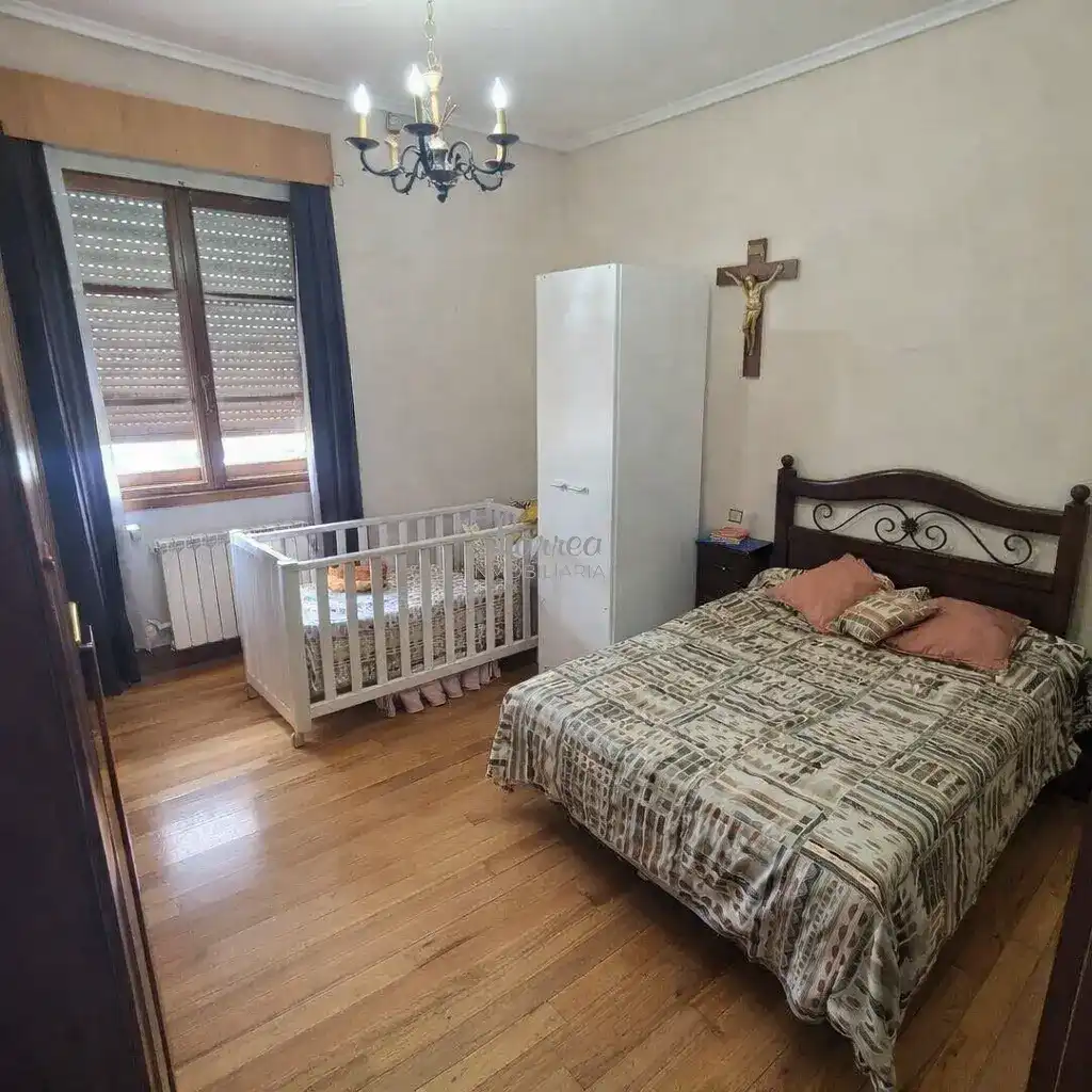 Habitación de Piso en venta en Amorebieta-Etxano con Calefacción, Jardín privado y Terraza
