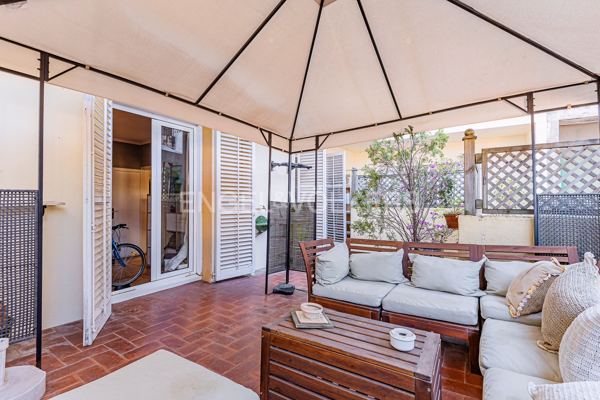 Terrace of Apartment for sale in  Barcelona Capital  with Air Conditioner, Heating and Parquet flooring
