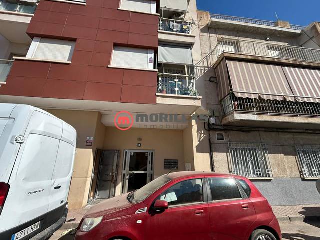 Apartamento en Venta en Calle CASTELLON en Casco Antiguo