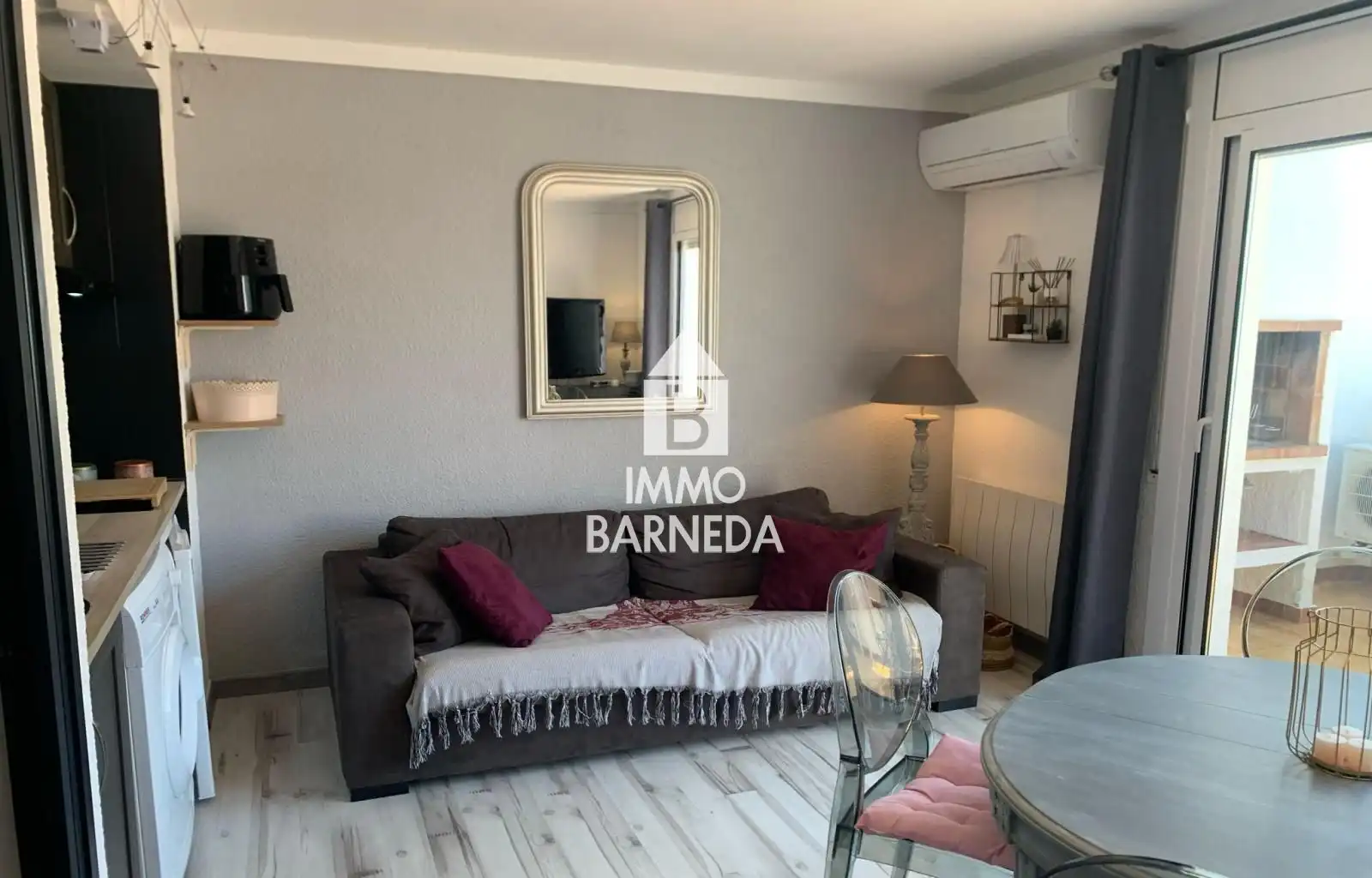 Außenansicht von Wohnung zum Verkauf in Roses mit Klimaanlage, Heizung und Terrasse
