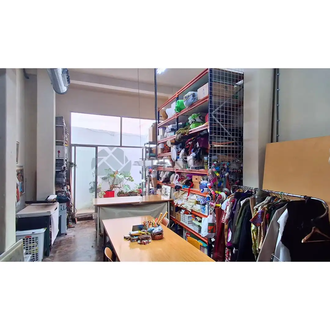 Commercial properties for sale in L'Eixample