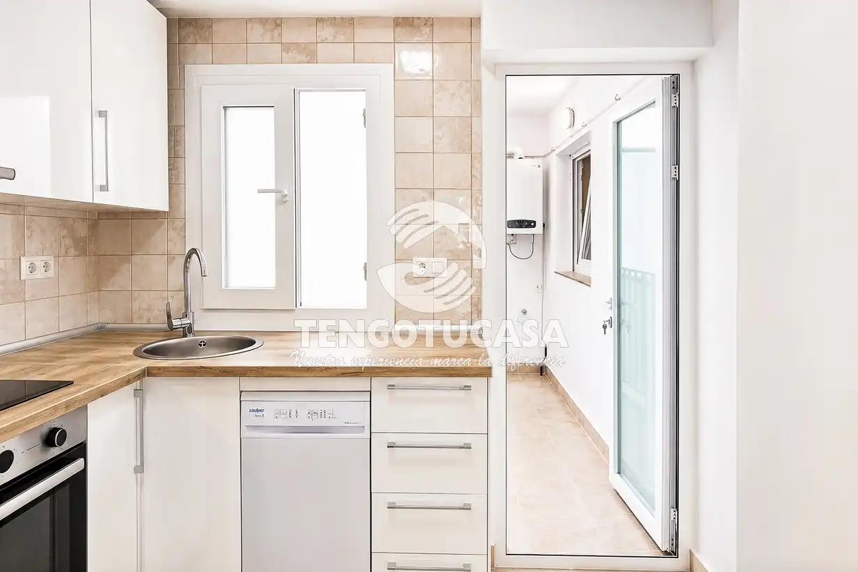 Küche von Wohnung zum Verkauf in Madrid mit Klimaanlage, Heizung und Terrasse