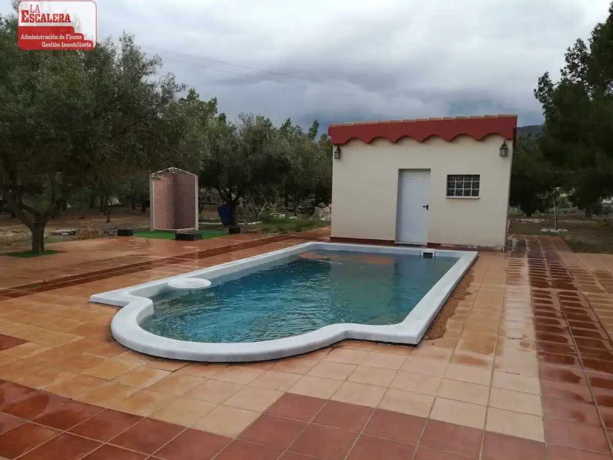 Xalet amb piscina en venda a Centre - Zona Alta, imagen 3