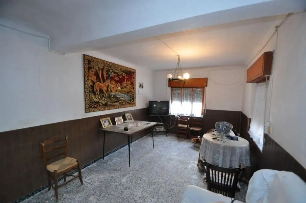 Maison mitoyenne à vendre à El Pinós / Pinoso