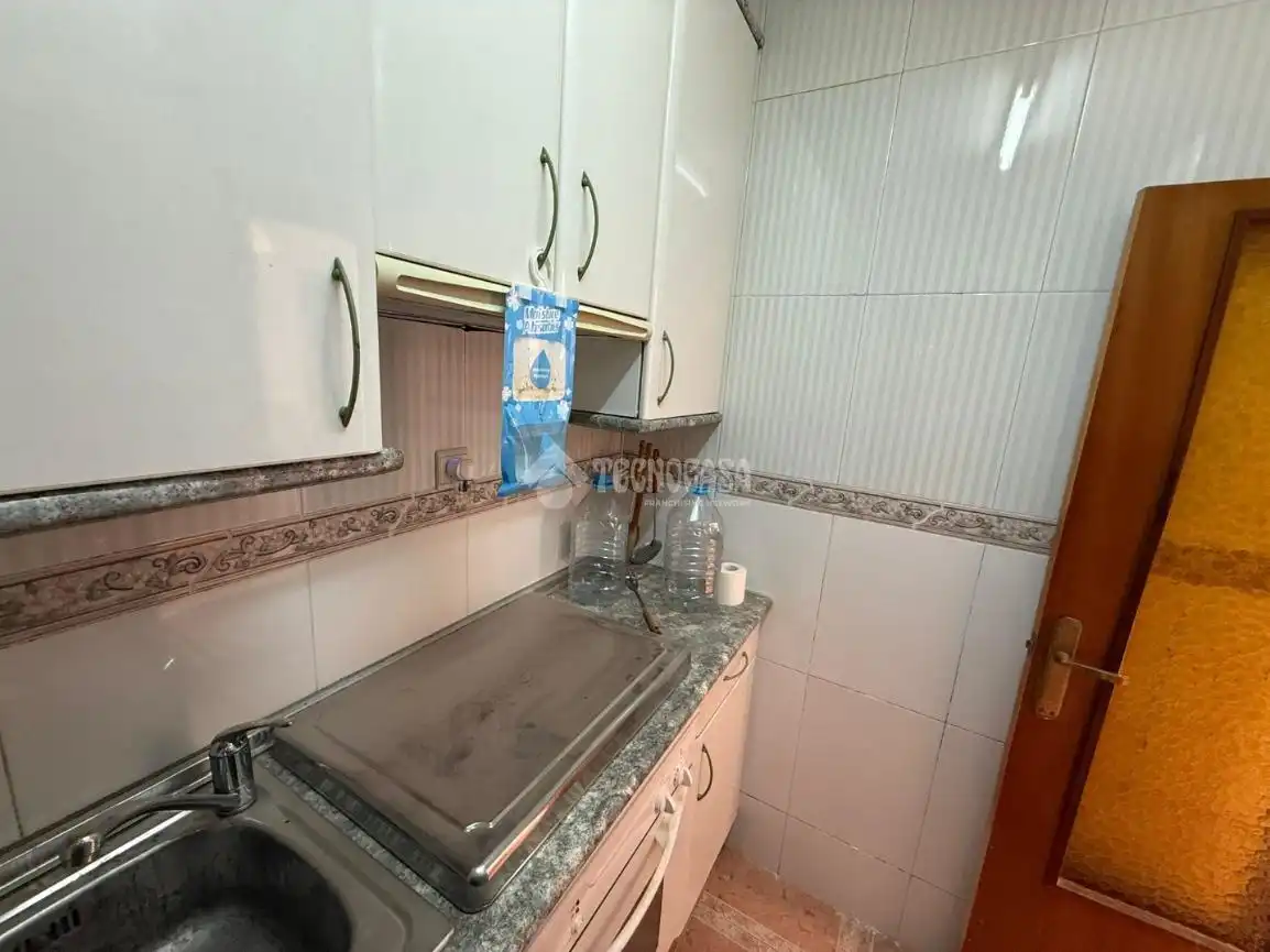 Cuina de Casa adosada en venda en Almorox amb Calefacció i Moblat