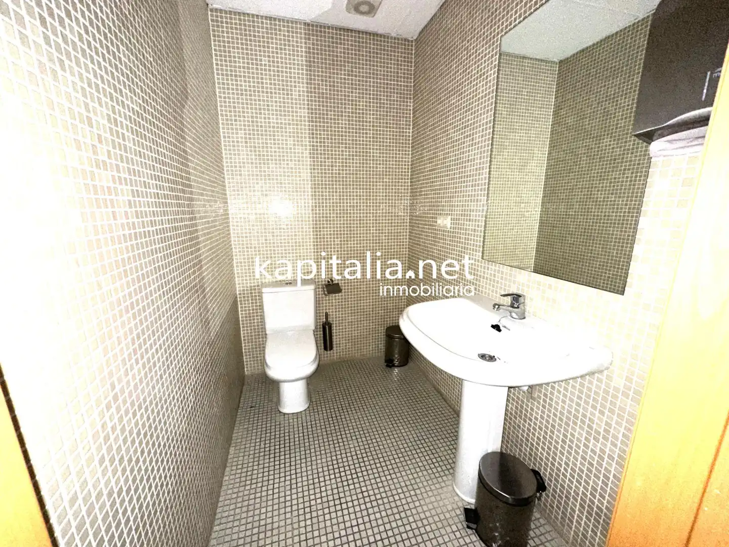 Business premises for sale in Sant Josep - Zona Hospital, imagen 2